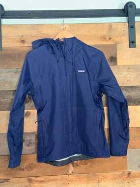 Patagonia Women's Torrentshell 3L Rain Jacket Navy Blue Size Small
